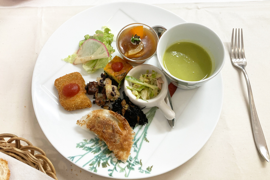 エムズターブルのお食事プレートの画像